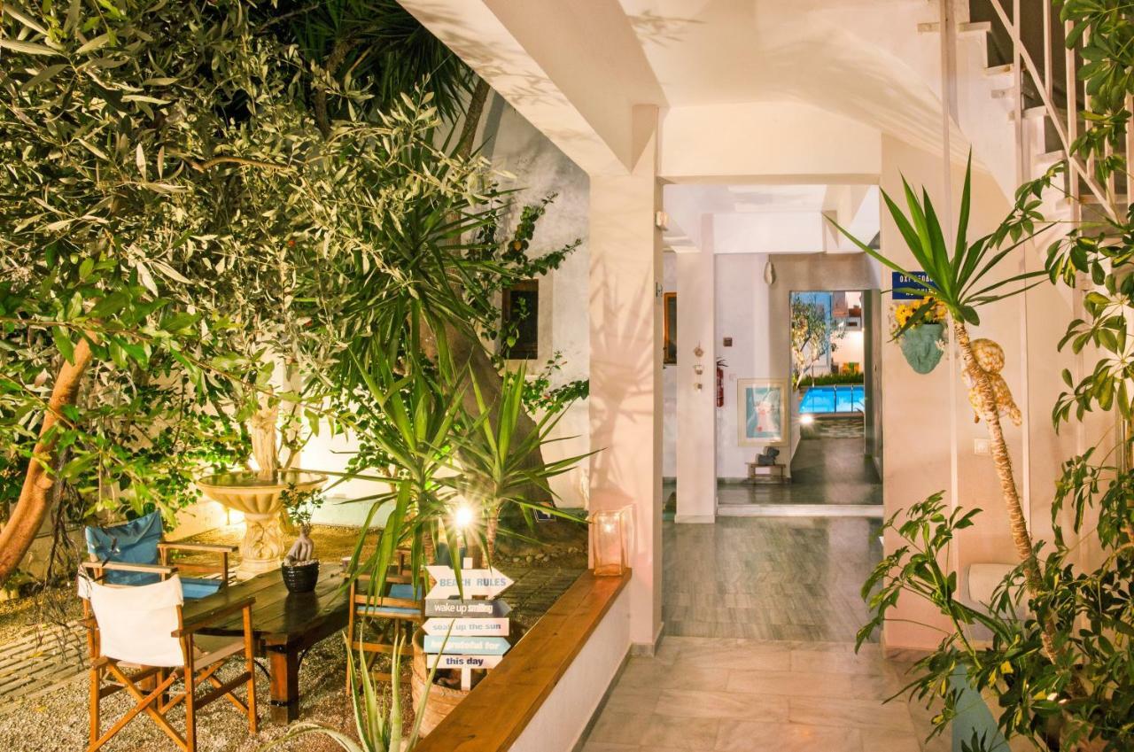 生命艺术之树酒店 Agia Marina 外观 照片
